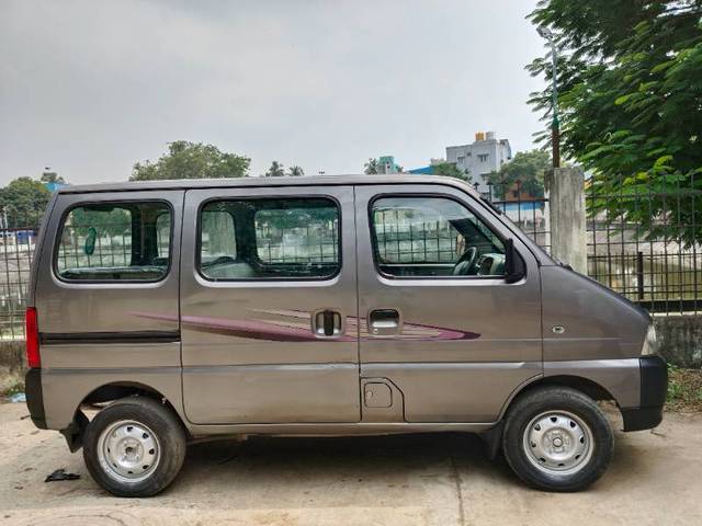 https://images10.gaadi.com/usedgaadi-sellcar/UsedCar/6fefee97-6114-47b9-b496-5e8f8de37449/1bc6ea39-8238-493f-ad99-88285b87ff34.jpg?imwidth=6401