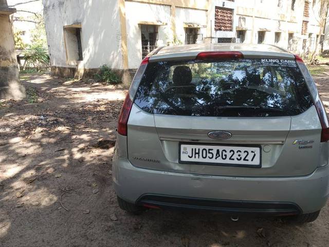 https://images10.gaadi.com/usedgaadi-sellcar/UsedCar/6ff4e986-1aaa-4952-a3d6-2ae4afcb8b5d/2010d4c0-4d49-4c6d-b4b8-66816da1ed9b.jpg?imwidth=6401