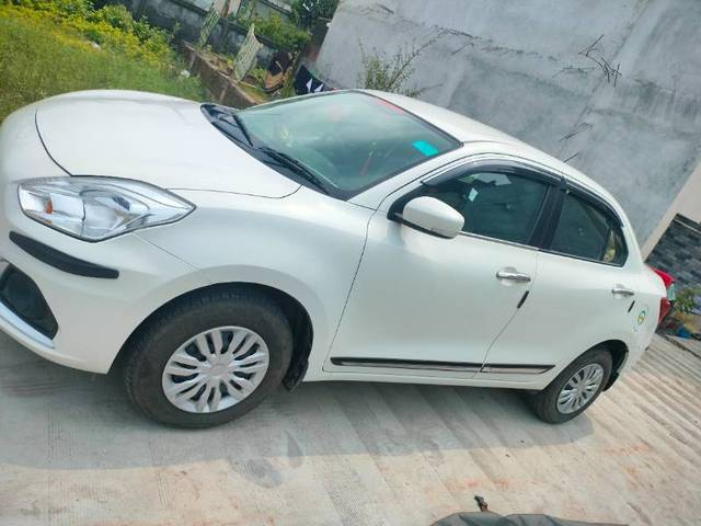 https://images10.gaadi.com/usedgaadi-sellcar/UsedCar/7034ca23-865a-4440-921d-da58104acb48/477d90bc-a8c8-4ab7-90b2-e15ac160e679.jpg?imwidth=6400