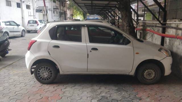 https://images10.gaadi.com/usedgaadi-sellcar/UsedCar/70d4db16-3111-4544-983a-2a28d4b08c03/478e4c6b-b09f-4675-a83a-322c37e81204.jpg?imwidth=6401