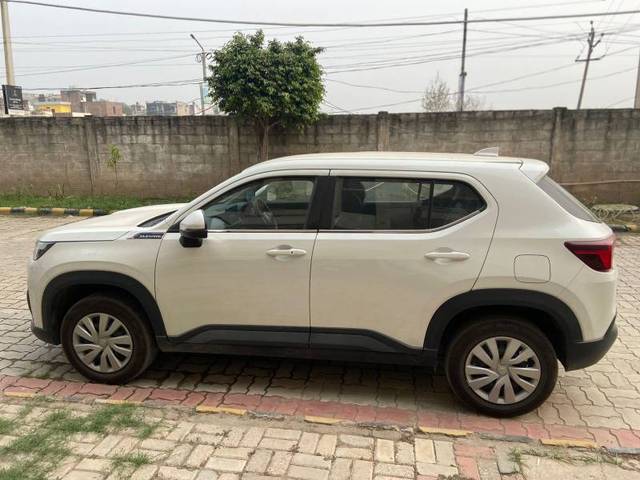 https://images10.gaadi.com/usedgaadi-sellcar/UsedCar/70d68699-37f6-4d24-ae63-da0af1117a97/d0f8f616-5aef-4e03-9294-0c1001e1950c.jpg?imwidth=6401