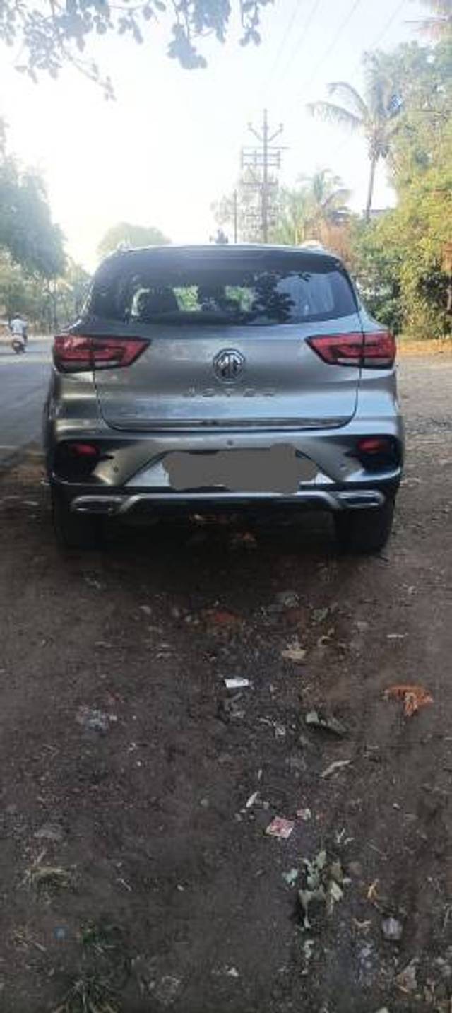 https://images10.gaadi.com/usedgaadi-sellcar/UsedCar/70e3b4b6-0c53-4599-a8ac-1d618cde6cdb/ee075162-ef83-490a-bd2b-a1ae385b75a4.jpg?imwidth=6401