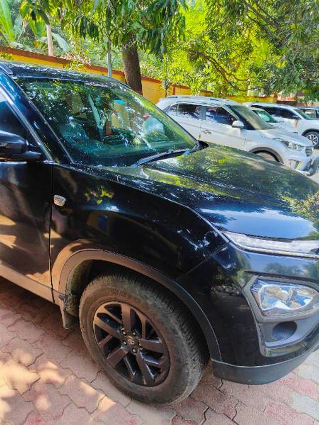 https://images10.gaadi.com/usedgaadi-sellcar/UsedCar/713470cf-792f-4e55-8732-15a21de62310/b06226c2-24c1-4d70-ac66-6f57434eb941.jpg?imwidth=6402