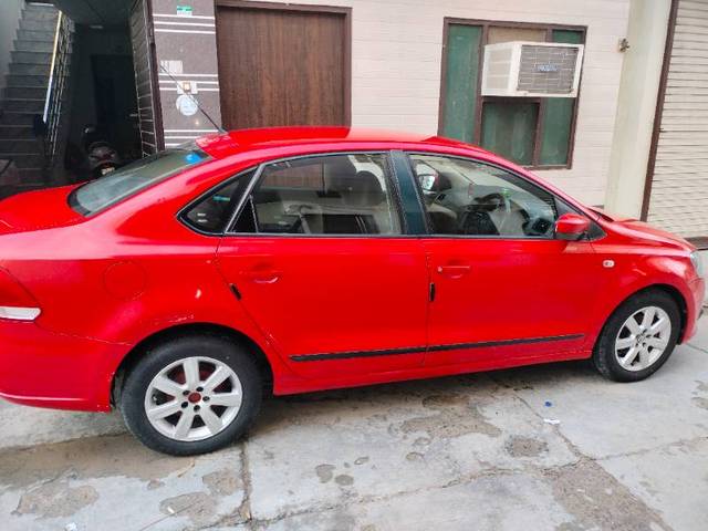 https://images10.gaadi.com/usedgaadi-sellcar/UsedCar/713b9822-b367-4058-ab84-6e81df6fdb76/96cd4bac-e62d-4ac0-a68a-529540e22bfd.jpg?imwidth=6401