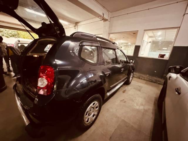 https://images10.gaadi.com/usedgaadi-sellcar/UsedCar/716663b5-8853-4f50-9af2-af32d578c9ff/1e8a31ff-2f4e-4031-9824-db9ced5ec99a.jpeg?imwidth=6401