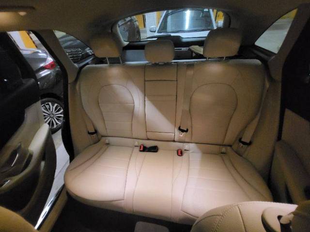 https://images10.gaadi.com/usedgaadi-sellcar/UsedCar/718836ce-bcf5-46cb-b7a6-bf21a7d6321a/ee8c0d1b-6a50-4448-9aea-159ce656a7ff.jpg?imwidth=6401