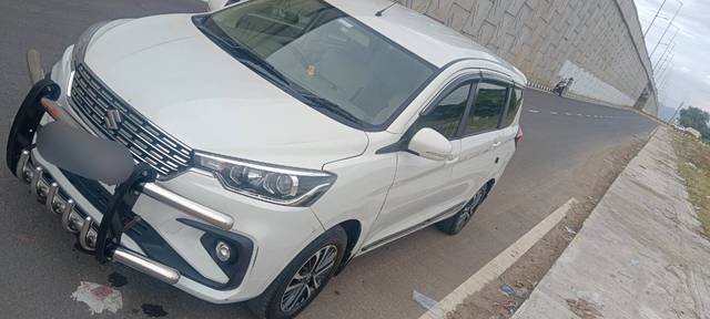 https://images10.gaadi.com/usedgaadi-sellcar/UsedCar/71c8d41e-8905-4605-b6a3-29e0ceda9ba0/b42a7454-4d77-4742-b0f8-67028fc6b69a.jpg?imwidth=6400