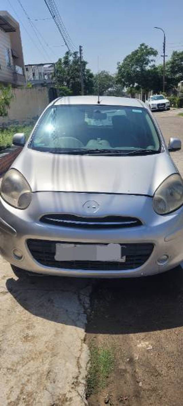 https://images10.gaadi.com/usedgaadi-sellcar/UsedCar/71d0a7fd-4c12-4bb7-b369-3e71e368812a/3e649ffd-4349-4819-aa0d-7a0dbe295dda.jpg?imwidth=6400