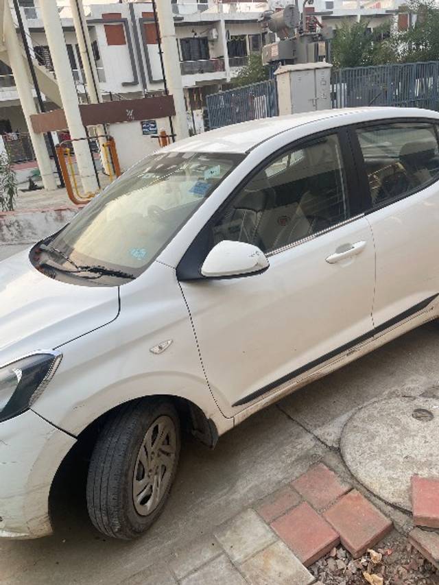 https://images10.gaadi.com/usedgaadi-sellcar/UsedCar/72026ff7-05c7-40a3-8a25-96762cb31d29/2d71ffe8-5e9a-4327-8292-455640abaa29.jpg?imwidth=6402