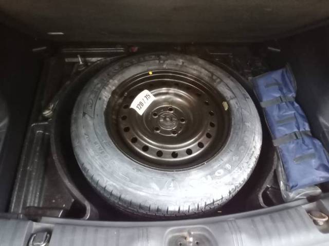 https://images10.gaadi.com/usedgaadi-sellcar/UsedCar/72c6b115-4b73-484d-ba04-c3def2f4781a/b5315ba0-2073-429f-b8e8-63d0e1e141b9.jpeg?imwidth=6402