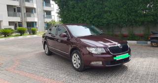 Skoda Superb 2008-2013 Skoda Superb 1.8 TSI MT