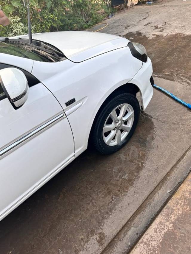 https://images10.gaadi.com/usedgaadi-sellcar/UsedCar/73054f7c-4959-490e-891b-9342b63fca41/544265bc-20f5-4dae-bf97-dff417b4d9af.jpeg?imwidth=6402