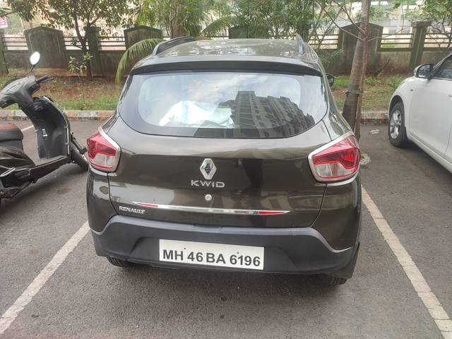 https://images10.gaadi.com/usedgaadi-sellcar/UsedCar/73b1ca55-3943-45f5-a029-25ba88a5ae8a/15810e6f-cde9-4f30-9809-1444a2ddf916.jpg?imwidth=6401