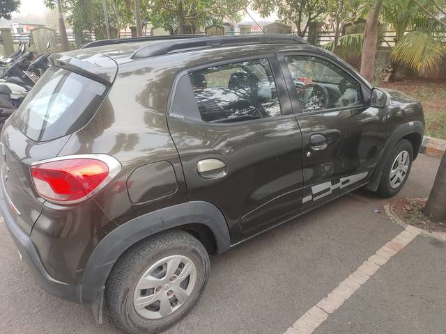 https://images10.gaadi.com/usedgaadi-sellcar/UsedCar/73b1ca55-3943-45f5-a029-25ba88a5ae8a/29f38d6c-ef67-4797-93b4-aaee996cb7ef.jpg?imwidth=6402