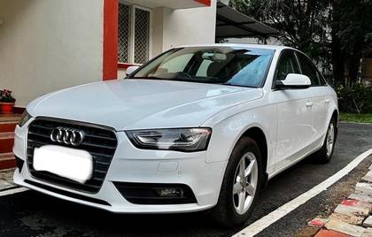 Audi A4 2.0 TDI Premium Plus