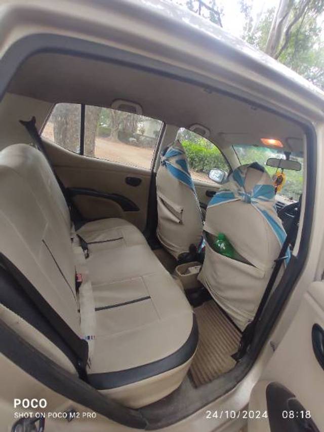 https://images10.gaadi.com/usedgaadi-sellcar/UsedCar/73c0575c-0515-42cc-a2dc-e2fa8e272514/c15a7dda-9419-4128-ac71-95adb8b44fd3.jpg?imwidth=6401