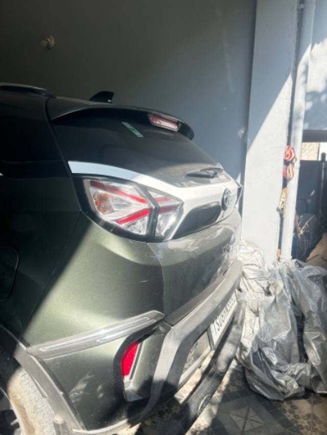 https://images10.gaadi.com/usedgaadi-sellcar/UsedCar/7401e9d9-1698-4efa-a16e-671dcb3f11b2/7f4ce41c-1be2-425c-9a74-bec7886431cc.jpeg?imwidth=6402