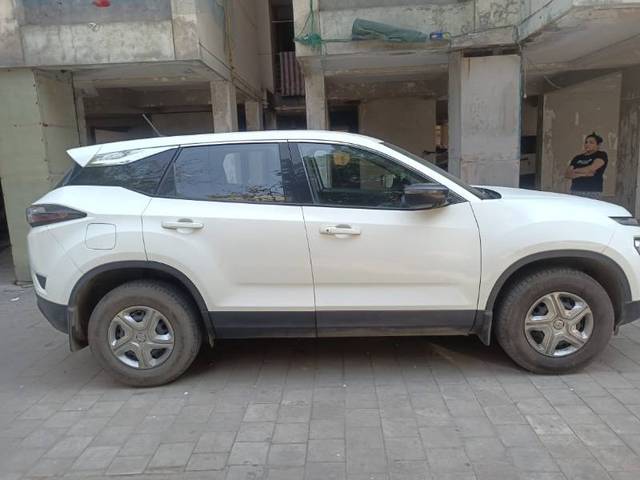 https://images10.gaadi.com/usedgaadi-sellcar/UsedCar/7402dea0-fd30-4d51-b9ed-59f137440fc3/26f85f9b-2c53-4407-8ac1-4d1f24b52afb.jpg?imwidth=6401