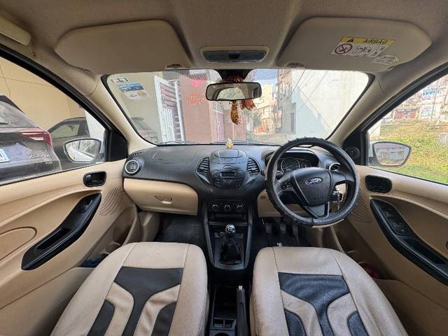 https://images10.gaadi.com/usedgaadi-sellcar/UsedCar/74251625-3a06-4bd1-a648-1768ece7c0ac/b15fa79f-6107-4636-8768-641ccf194338.jpg?imwidth=6401