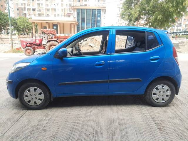 https://images10.gaadi.com/usedgaadi-sellcar/UsedCar/744d1a63-7366-442f-9673-81f26629fcca/b2056296-4255-4371-b86a-72a530fa191f.jpg?imwidth=6400