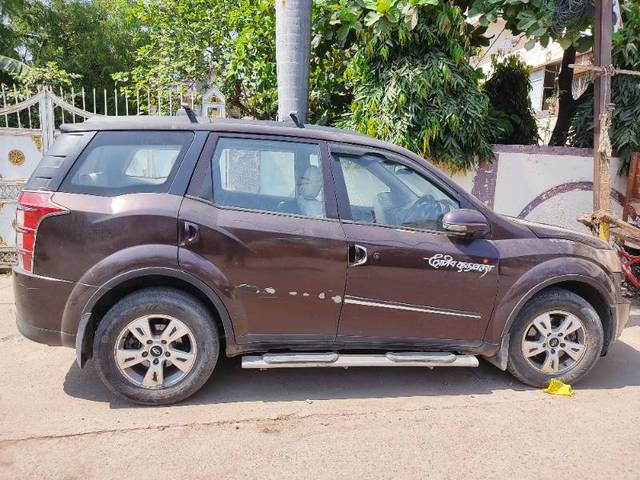 https://images10.gaadi.com/usedgaadi-sellcar/UsedCar/7451c380-a1f2-4250-b0b8-be20d411c173/0ee8dacd-923d-4dad-97df-b01a0a88a82b.jpg?imwidth=6401
