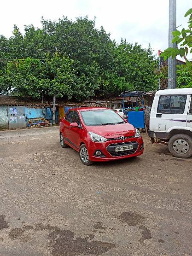 https://images10.gaadi.com/usedgaadi-sellcar/UsedCar/74c09c64-84cb-4563-815a-0393de77a281/c0865eeb-800a-41ed-85ed-7f336b46f43f.jpg?imwidth=6400