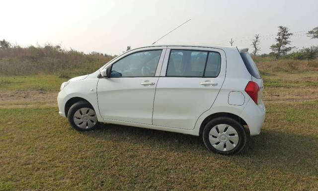 https://images10.gaadi.com/usedgaadi-sellcar/UsedCar/74d6a3c5-a874-44e4-b4b5-007f0b1869b5/b177797c-681d-49f8-ab88-00edc74f34ce.jpg?imwidth=6401