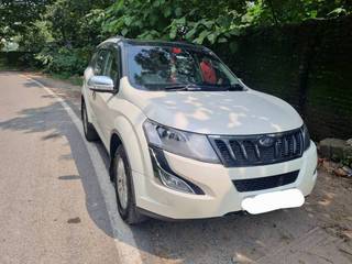 Mahindra XUV500 Mahindra XUV500 R W10 FWD