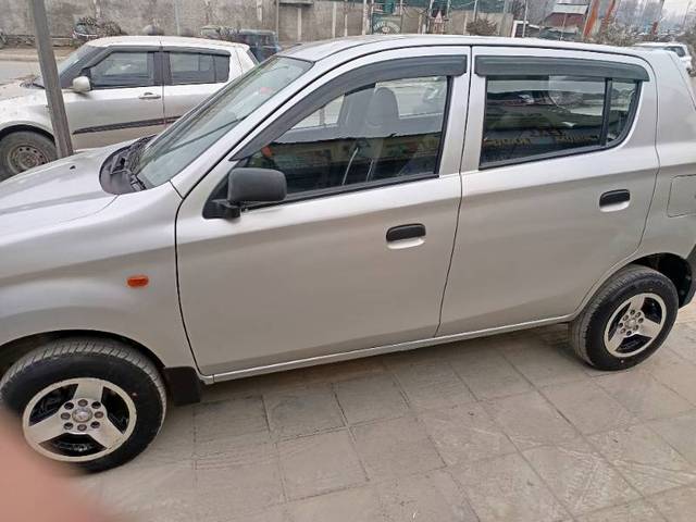 https://images10.gaadi.com/usedgaadi-sellcar/UsedCar/7552525b-b62a-438c-a493-f314bb241a41/37f84a4c-43e2-4b17-be60-b663b8ee5286.jpg?imwidth=6401