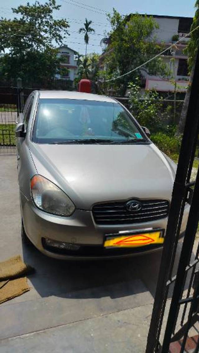 https://images10.gaadi.com/usedgaadi-sellcar/UsedCar/75c70cf1-21aa-4acf-af44-d89cd023fc6e/065380e6-792d-444a-838f-760b975b87ee.jpg?imwidth=6400