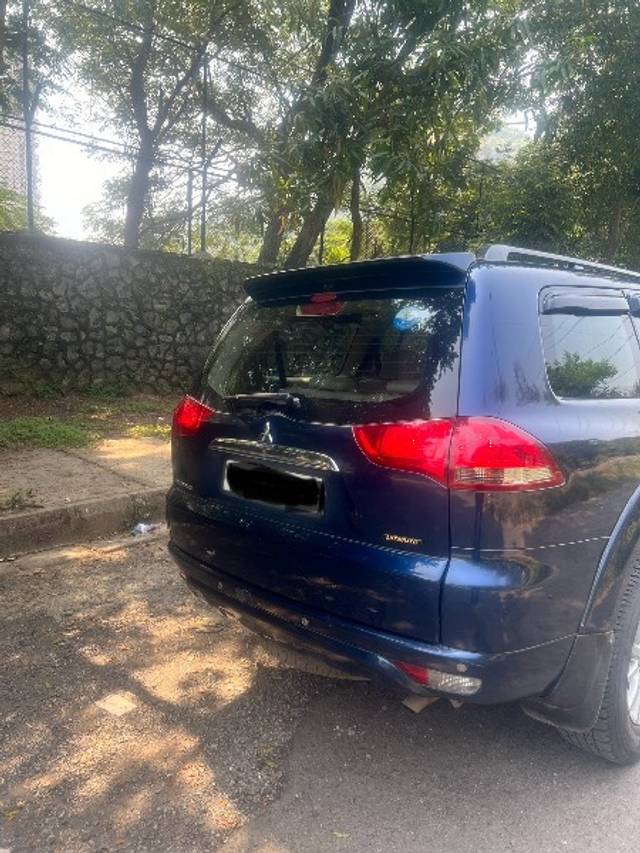 https://images10.gaadi.com/usedgaadi-sellcar/UsedCar/75dbd2be-b445-4981-ae5b-6df512b9de05/006c7e45-b640-4691-b8e0-7751372bdcfd.jpeg?imwidth=6400