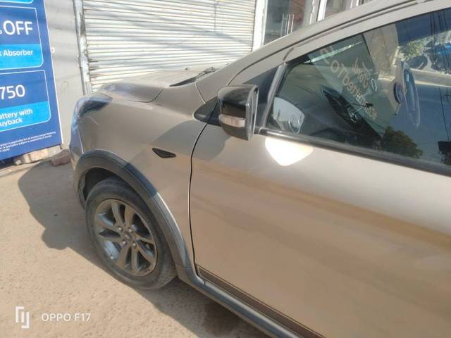 https://images10.gaadi.com/usedgaadi-sellcar/UsedCar/7638017e-db76-48fa-b297-4a2ead6af747/9f45dfb9-084b-4ee7-bdfc-15b7bdd35591.jpg?imwidth=6401