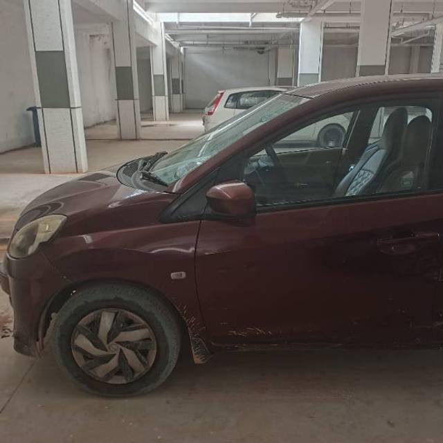 https://images10.gaadi.com/usedgaadi-sellcar/UsedCar/764bec85-acd7-4a84-af8a-5c402aca9be9/bda738ee-3b13-4846-8dc0-32a36da9b78e.jpg?imwidth=6400