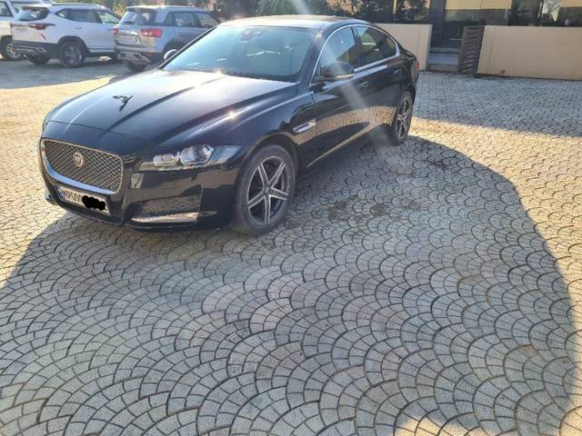 https://images10.gaadi.com/usedgaadi-sellcar/UsedCar/767dbaf7-8334-4292-9c58-9bd66b8c3b85/e0743220-84de-4e51-a3ad-ddd3c19f8296.jpg?imwidth=6400