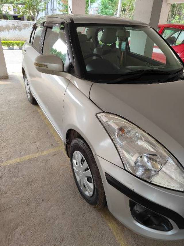 https://images10.gaadi.com/usedgaadi-sellcar/UsedCar/76df764f-bc33-4bae-a4c0-37554042e613/e60bfbad-7897-4671-8c69-f4c27b20458d.jpg?imwidth=6400