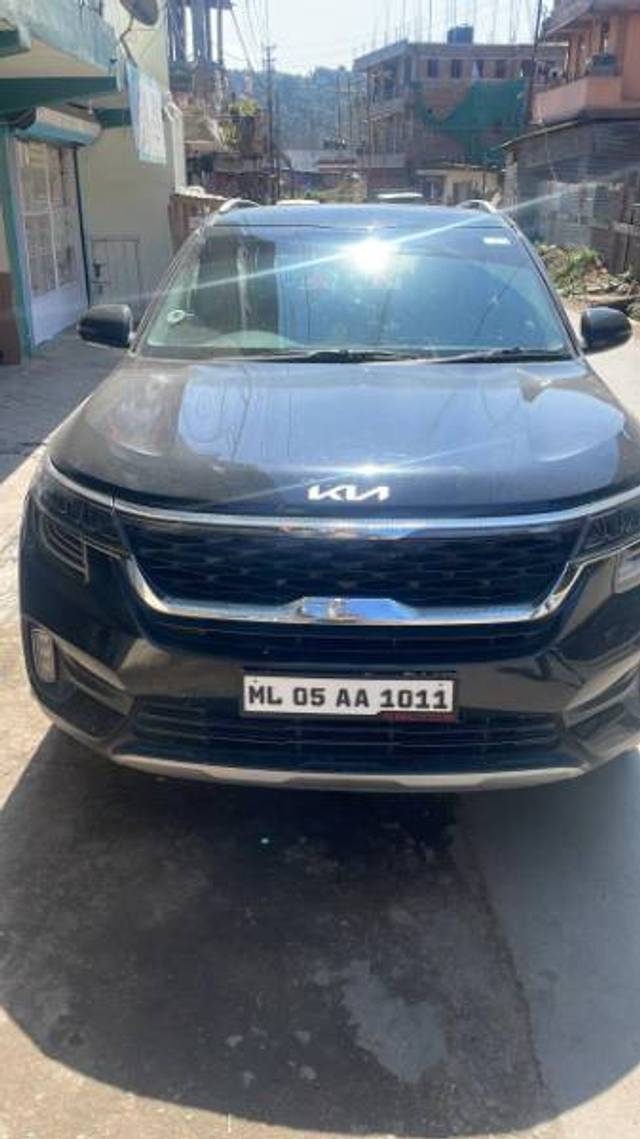 https://images10.gaadi.com/usedgaadi-sellcar/UsedCar/775b1064-f8e2-447d-b67f-4a5a476a969f/8270e55b-e267-4711-a29d-bcc0d538636a.jpg?imwidth=6400