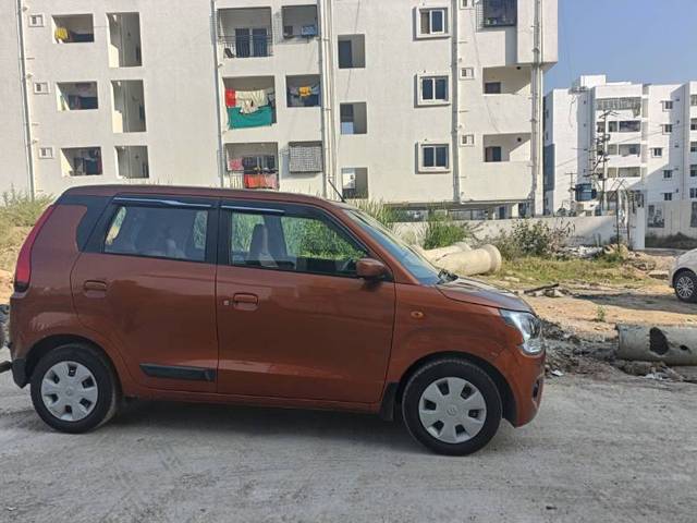 https://images10.gaadi.com/usedgaadi-sellcar/UsedCar/7785113b-9395-4784-87a5-70d820ecca40/b5b7165b-e349-42c2-b2a6-bfcf362ea781.jpg?imwidth=6401