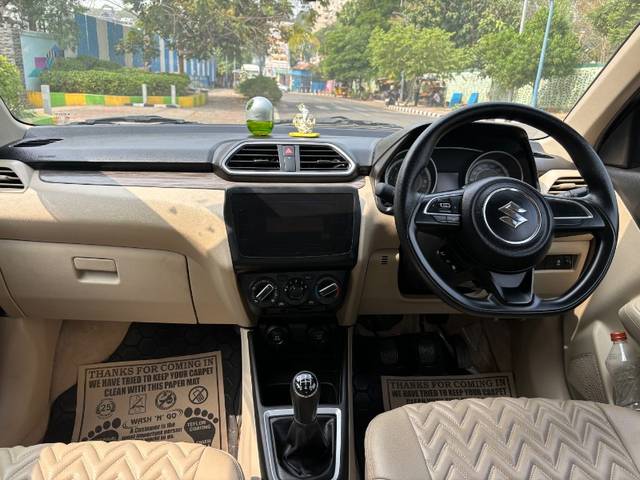 https://images10.gaadi.com/usedgaadi-sellcar/UsedCar/77b470cb-5ea7-483c-a16d-ba7d560c5dac/3194c8e3-74f7-4d39-967e-0ef75d0e2f84.jpg?imwidth=6401