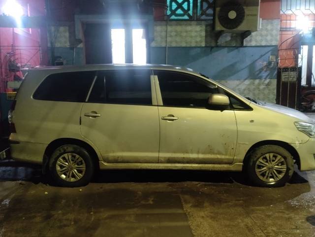 https://images10.gaadi.com/usedgaadi-sellcar/UsedCar/77f1fcaf-bd10-4ec3-b829-d7c025a17c80/8cfd4b31-d6a2-4a86-9cdc-e014aa66d53b.jpeg?imwidth=6401