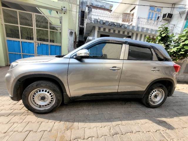 https://images10.gaadi.com/usedgaadi-sellcar/UsedCar/782bc125-f992-4851-ae4b-151224e992ba/bb96ebb9-4e6f-4608-9d22-cd0306980089.jpg?imwidth=6400