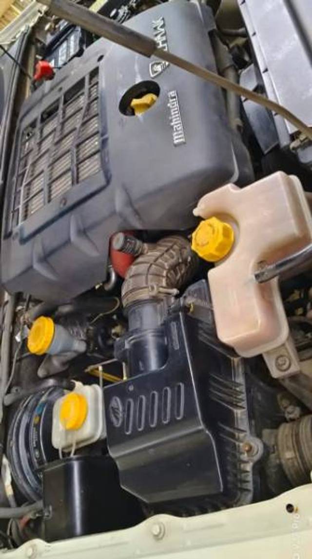 https://images10.gaadi.com/usedgaadi-sellcar/UsedCar/783490bf-03c3-4c54-bdb9-bc3c2d4e868f/e5e950ad-5248-4c82-9eb0-c45f946bb4a0.jpg?imwidth=6402