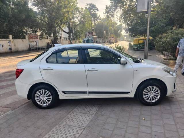 https://images10.gaadi.com/usedgaadi-sellcar/UsedCar/7834bf7d-2e82-4a56-9923-7b79fc54ba80/85a07617-ba21-409e-9d7b-1c4d690c6513.jpg?imwidth=6401
