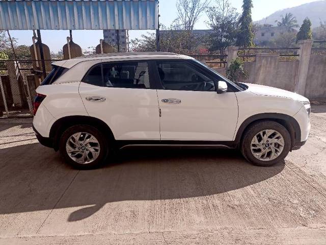 https://images10.gaadi.com/usedgaadi-sellcar/UsedCar/787f8d59-1a12-4c6a-ae34-ac029058930f/f9682313-cc00-4253-aaf4-618e40045bf5.jpg?imwidth=6401