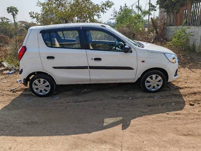 https://images10.gaadi.com/usedgaadi-sellcar/UsedCar/789950ac-6237-4604-8652-a5ffb0af8937/7c1ec6f3-f786-4ac4-8f0c-e5097921cc2b.jpg?imwidth=6401