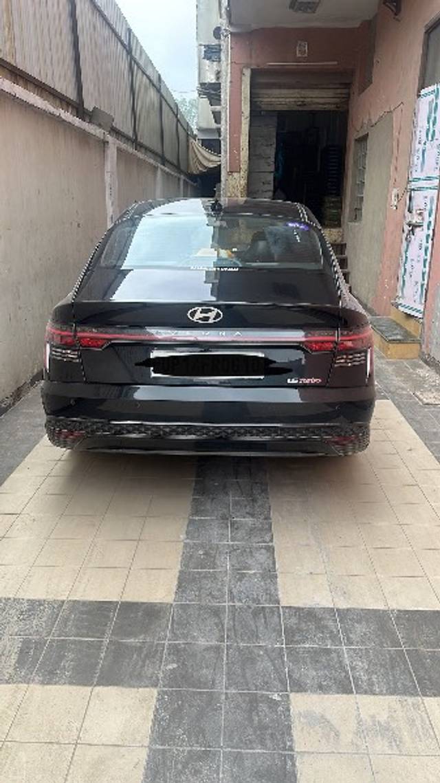 https://images10.gaadi.com/usedgaadi-sellcar/UsedCar/78b3ccfa-5b90-409b-bf08-b5db2cd0474e/0f7a4458-d57f-4da0-8b0d-bf19c56da41d.jpg?imwidth=6402