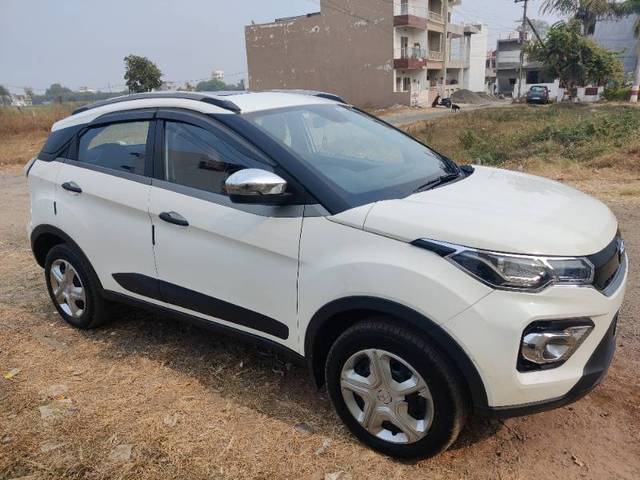 https://images10.gaadi.com/usedgaadi-sellcar/UsedCar/7958ff8e-060b-466e-b055-ccb33832e20f/359a7307-25e8-4d7a-bf68-d21110235c68.jpg?imwidth=6400