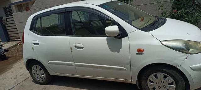 https://images10.gaadi.com/usedgaadi-sellcar/UsedCar/79778b1c-d28b-4841-a40d-e8ccd1e7a28c/12d333ec-4206-4397-af08-5b57571f88cf.jpeg?imwidth=6401