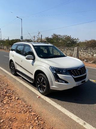 Mahindra XUV500 Mahindra XUV500 W11 FWD Diesel