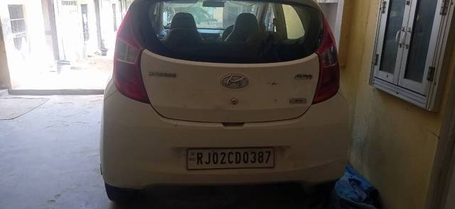 https://images10.gaadi.com/usedgaadi-sellcar/UsedCar/79fe7b80-657f-4dbe-9588-f2b71927f381/729390bd-e823-4441-9ce1-30394b1db808.jpg?imwidth=6402