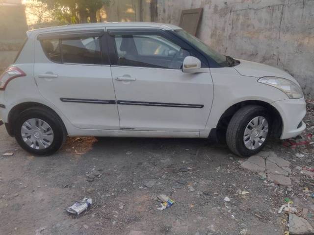 https://images10.gaadi.com/usedgaadi-sellcar/UsedCar/7a232e3a-3596-4f93-b8ae-f3c4750300cc/6ba4bfaf-1e64-4dee-9ad7-080e488ce258.jpg?imwidth=6401